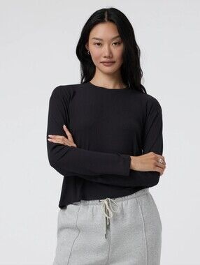 Vuori Long Sleeve Cove Relaxed Tee